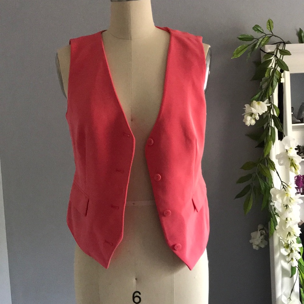 Coral pink Eva Mendes vest